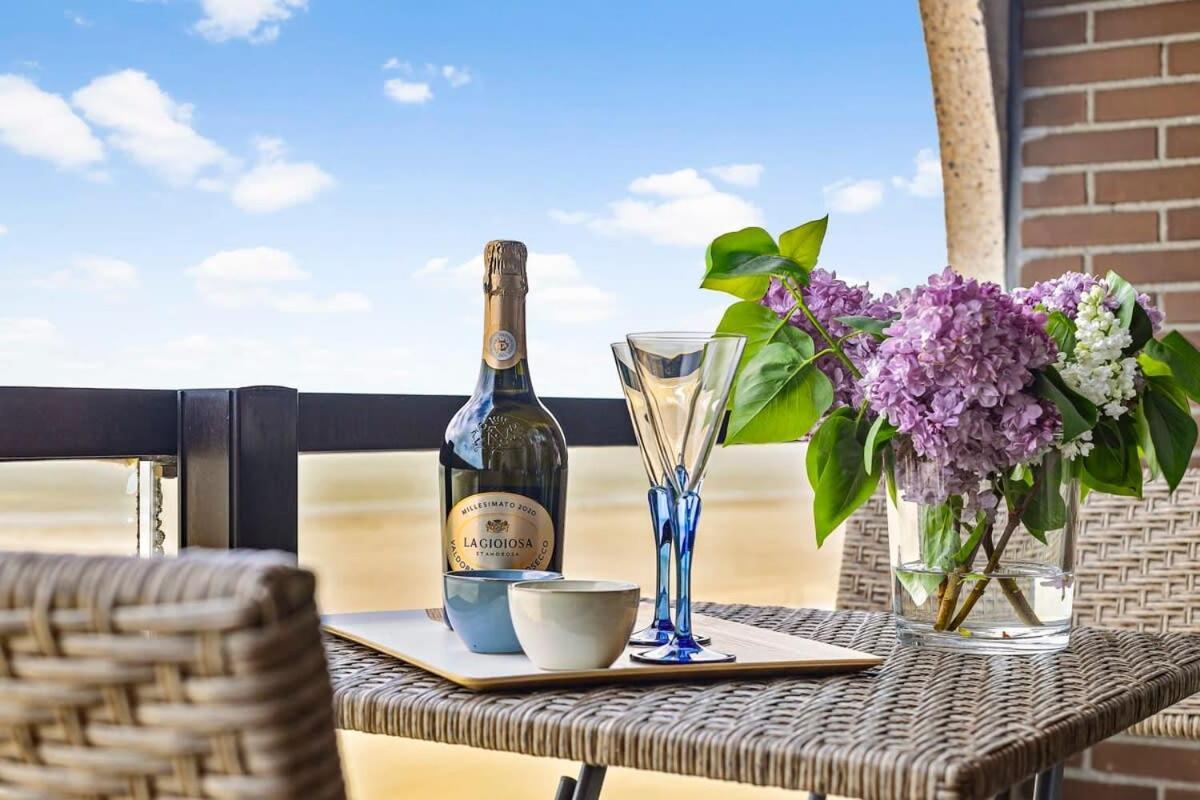 Huswell - Studio With Great Sea View On Terrace Кнокке-Хейст Экстерьер фото